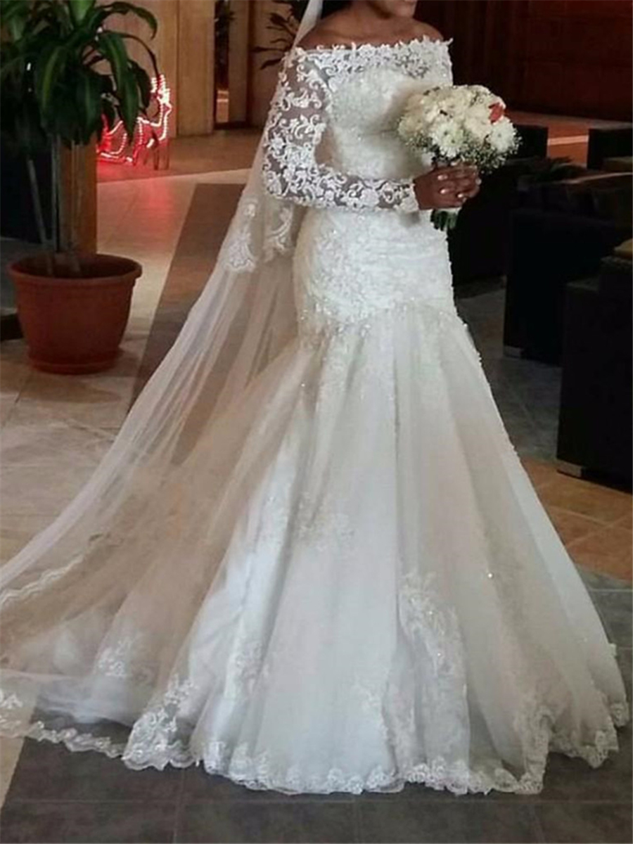 Appliques Mermaid Plus Size Wedding Dress with Long Sleeve