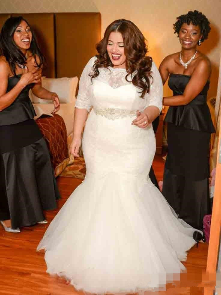 Half Sleeves Beading Lace Plus Size Wedding Dress