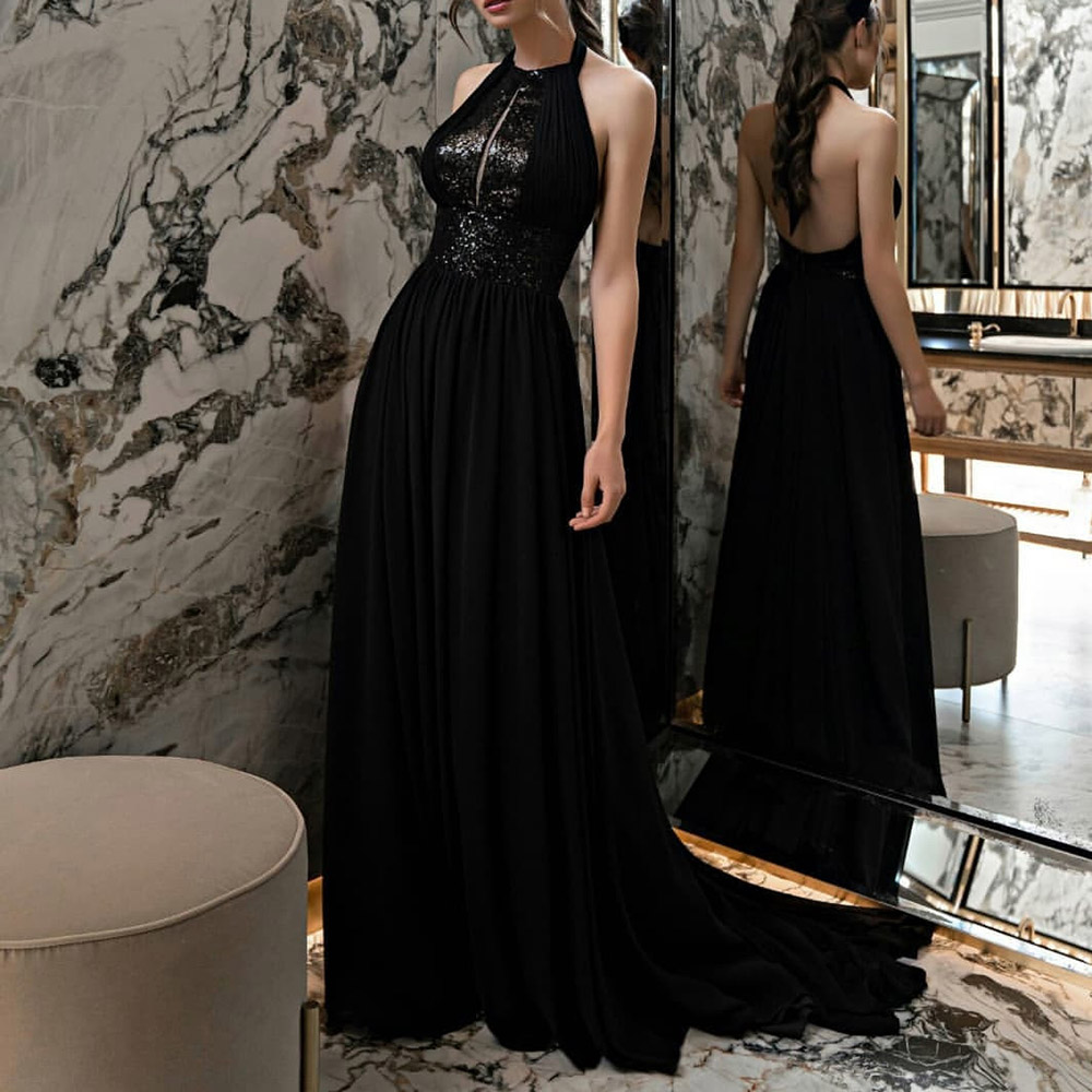 Sleeveless A-Line Halter Floor-Length Celebrity Dress 2022