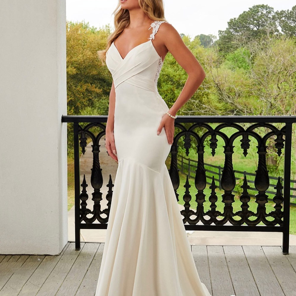 Floor-Length Trumpet Spaghetti Straps Sleeveless Hall Wedding Dress 2022