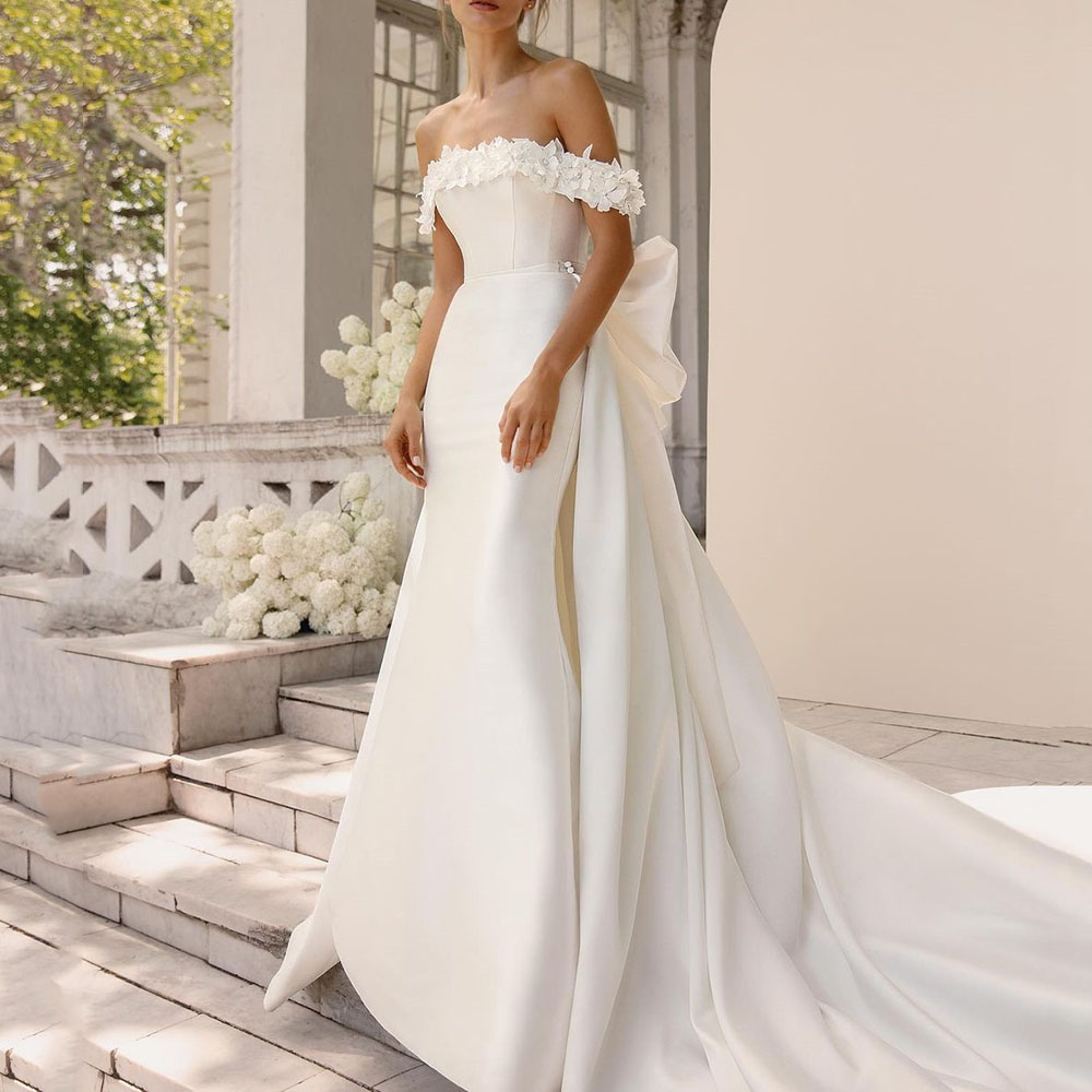 Trumpet Mermaid Appliques Off-The-Shoulder Floor-Length Hall Wedding Dress 2021