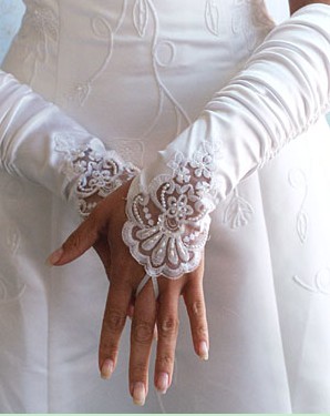 Satin Fingerless Wrinkled Gloves with Lacy Trim