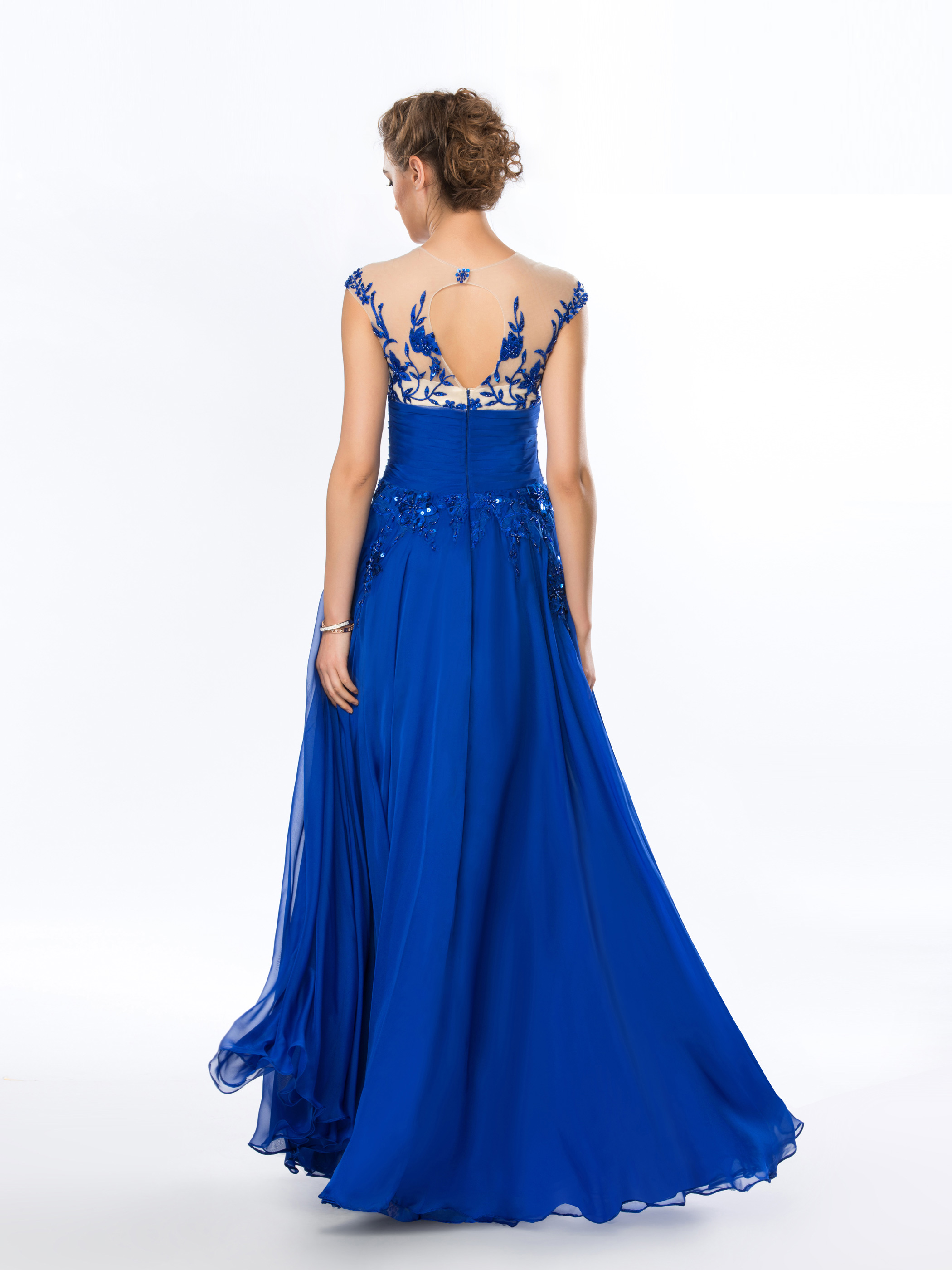 Charming A-line Appliques Floor-Length with Belt Evening/Prom Dress