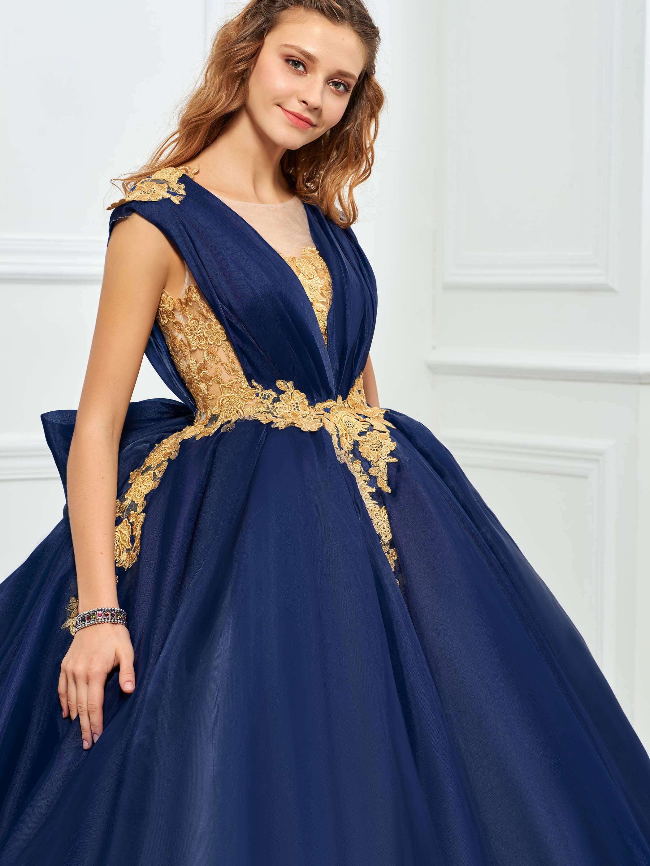 Ericdress Vintage V Neck Applique Lace Ball Gown Quinceanera Dress
