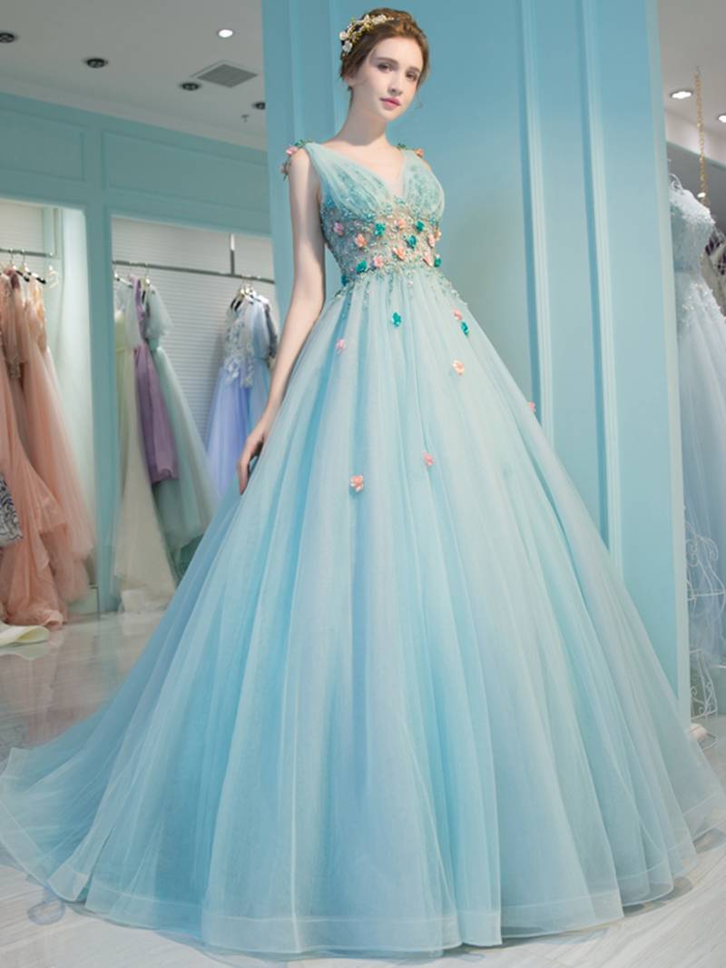 Ericdress V-Neck Pleats Beaded Quinceanera Ball Gown With Court Train