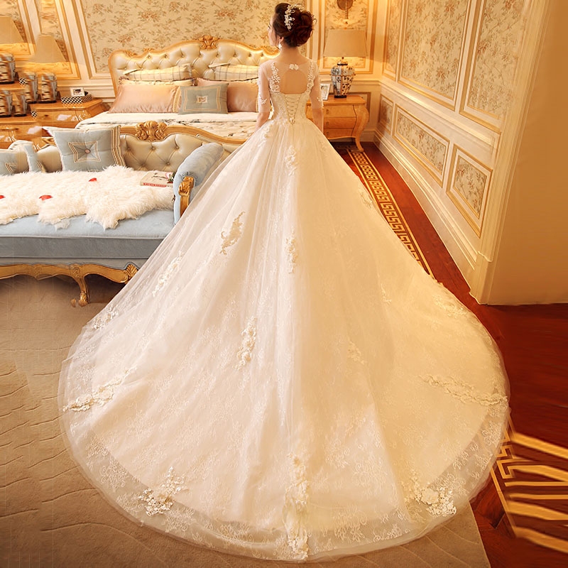 Ericdress Scoop Neck Appliques Ball Gown Wedding Dress With Sleeves