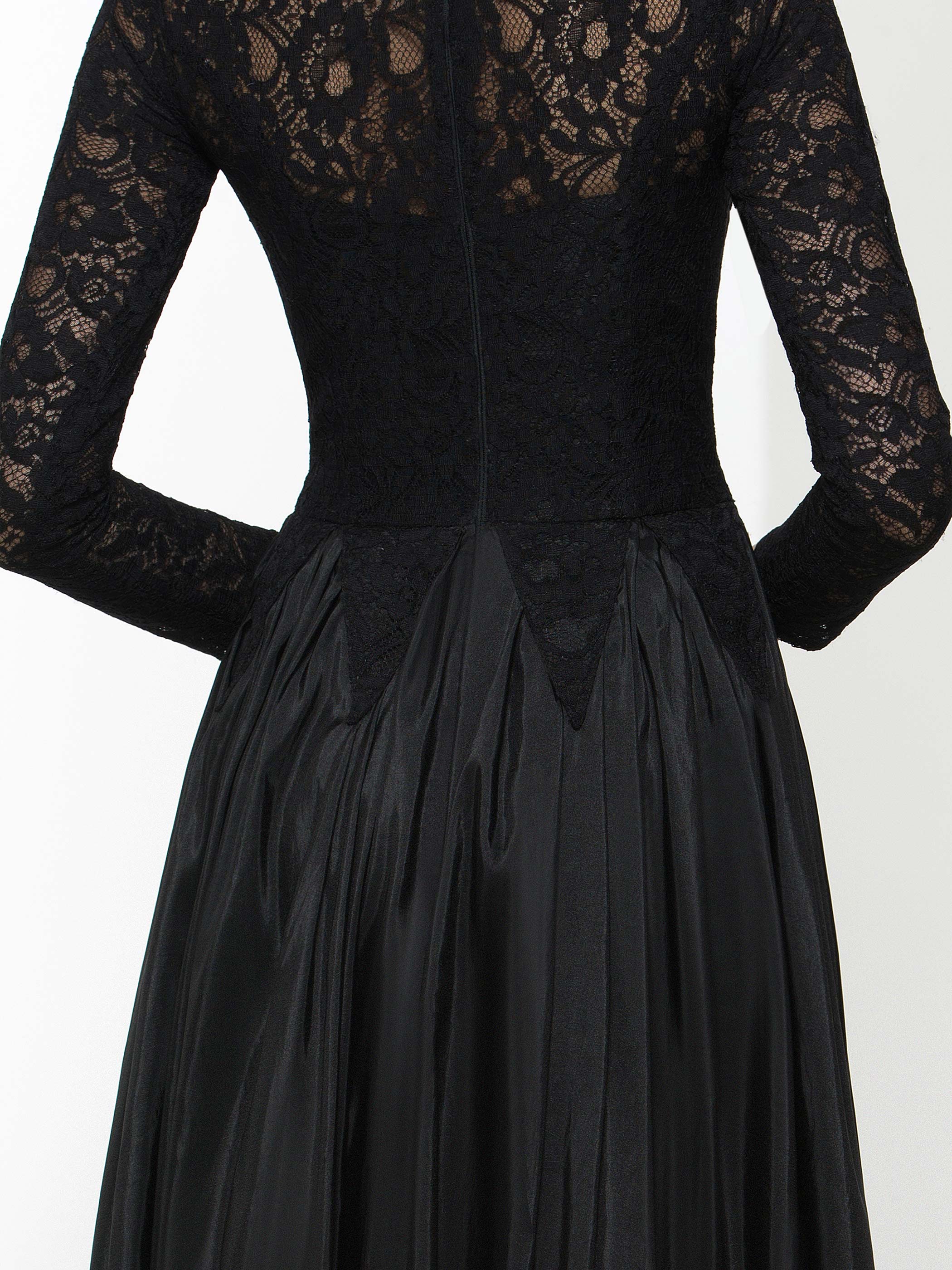 Ericdress V-Neck 3/4 Length Sleeves Lace Evening Dress