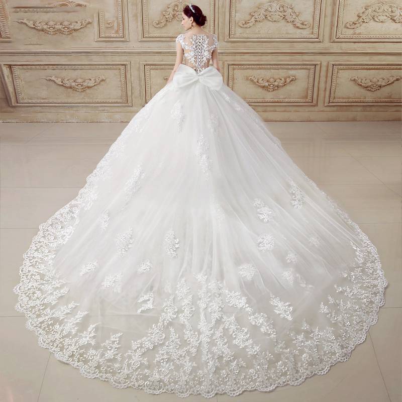 Ericdress Appliques Ball Gown Wedding Dress with Train