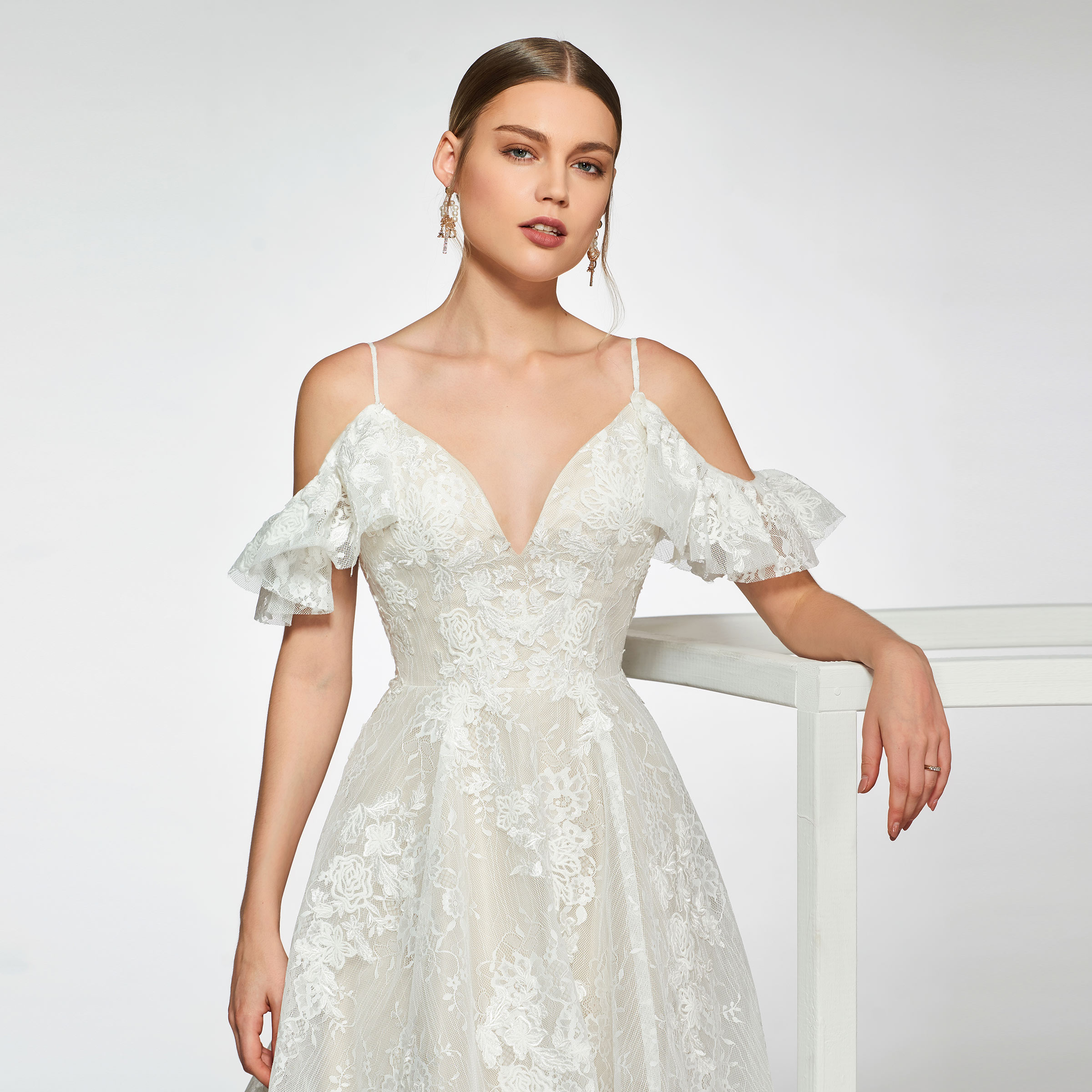 Ericdress Spaghetti Straps Lace Cold Shoulder Wedding Dress