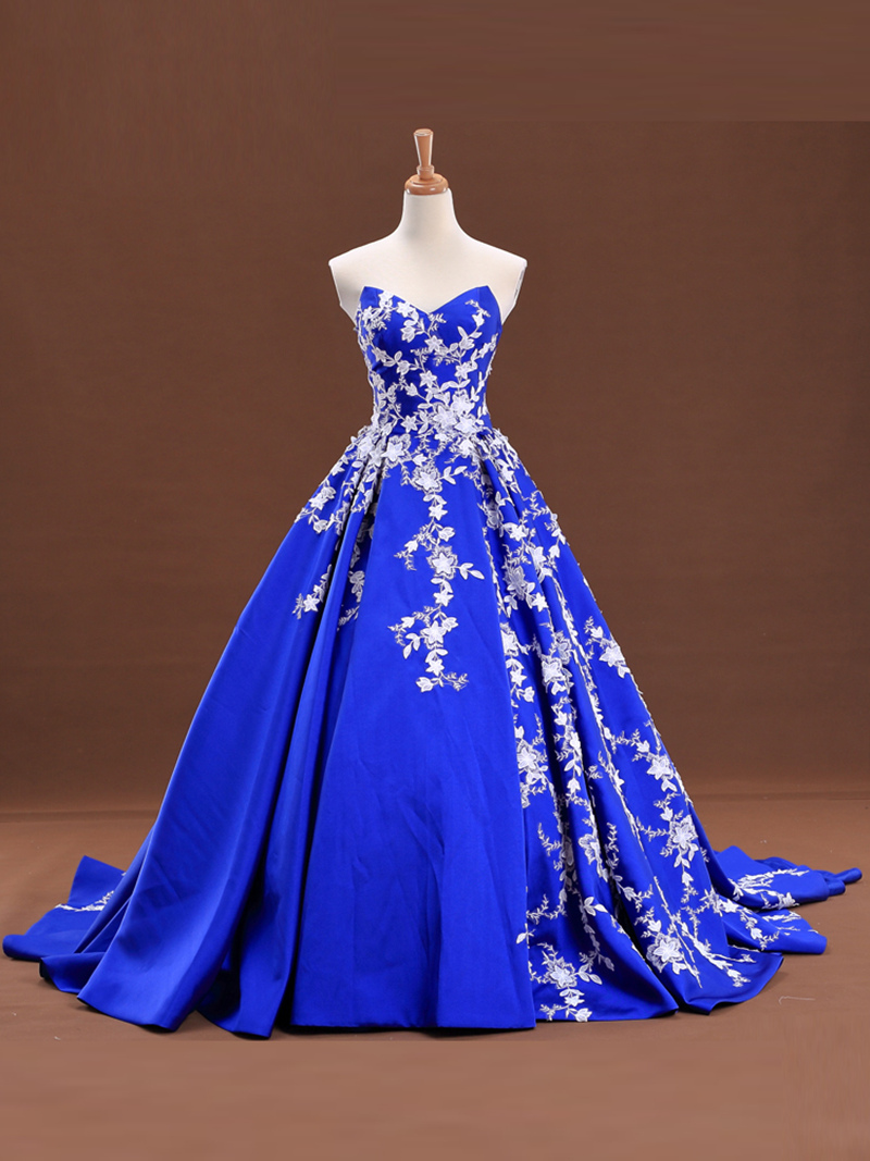 Ericdress Ball Gown Sweetheart Lace Appliques Court Train Lace-Up Quinceanera Dress