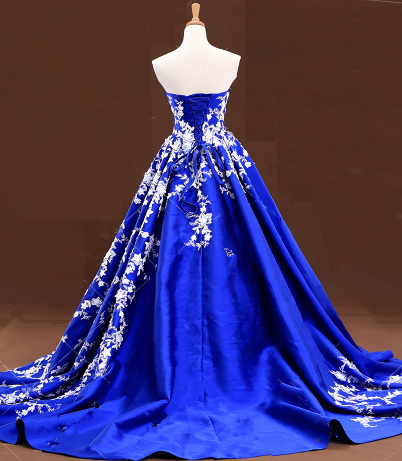 Ericdress Ball Gown Sweetheart Lace Appliques Court Train Lace-Up Quinceanera Dress