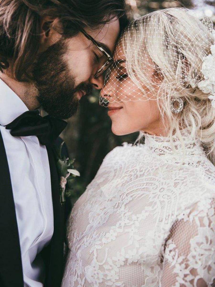 Long Sleeves Lace High Neck Floor-Length Beach Wedding Dress