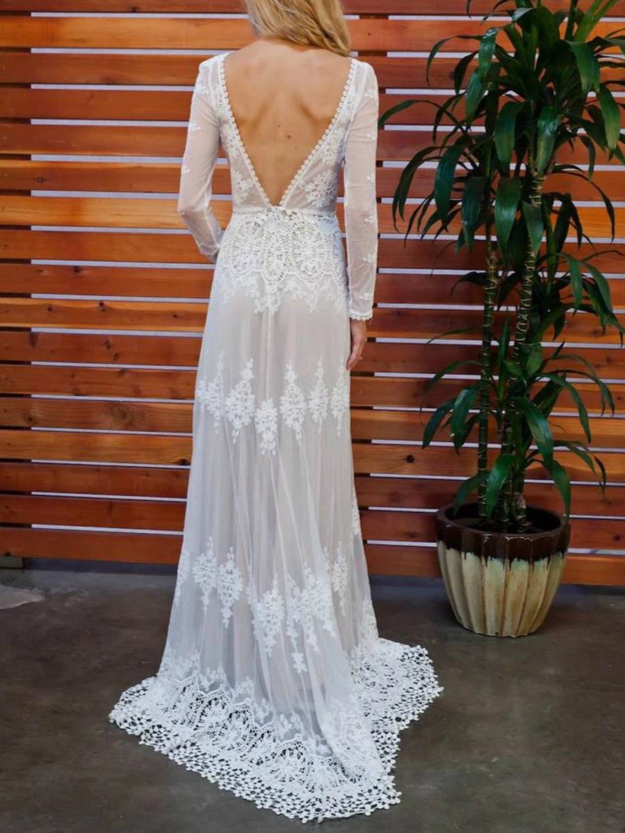 Bateau Long Sleeves Lace Floor-Length Garden/Outdoor Wedding Dress