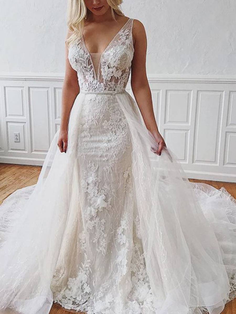 Appliques Trumpet/Mermaid Floor-Length V-Neck Church Wedding Dress