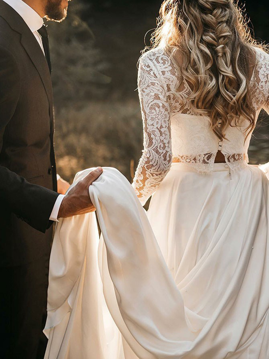 Court Scoop A-Line Long Sleeves Beach Wedding Dress