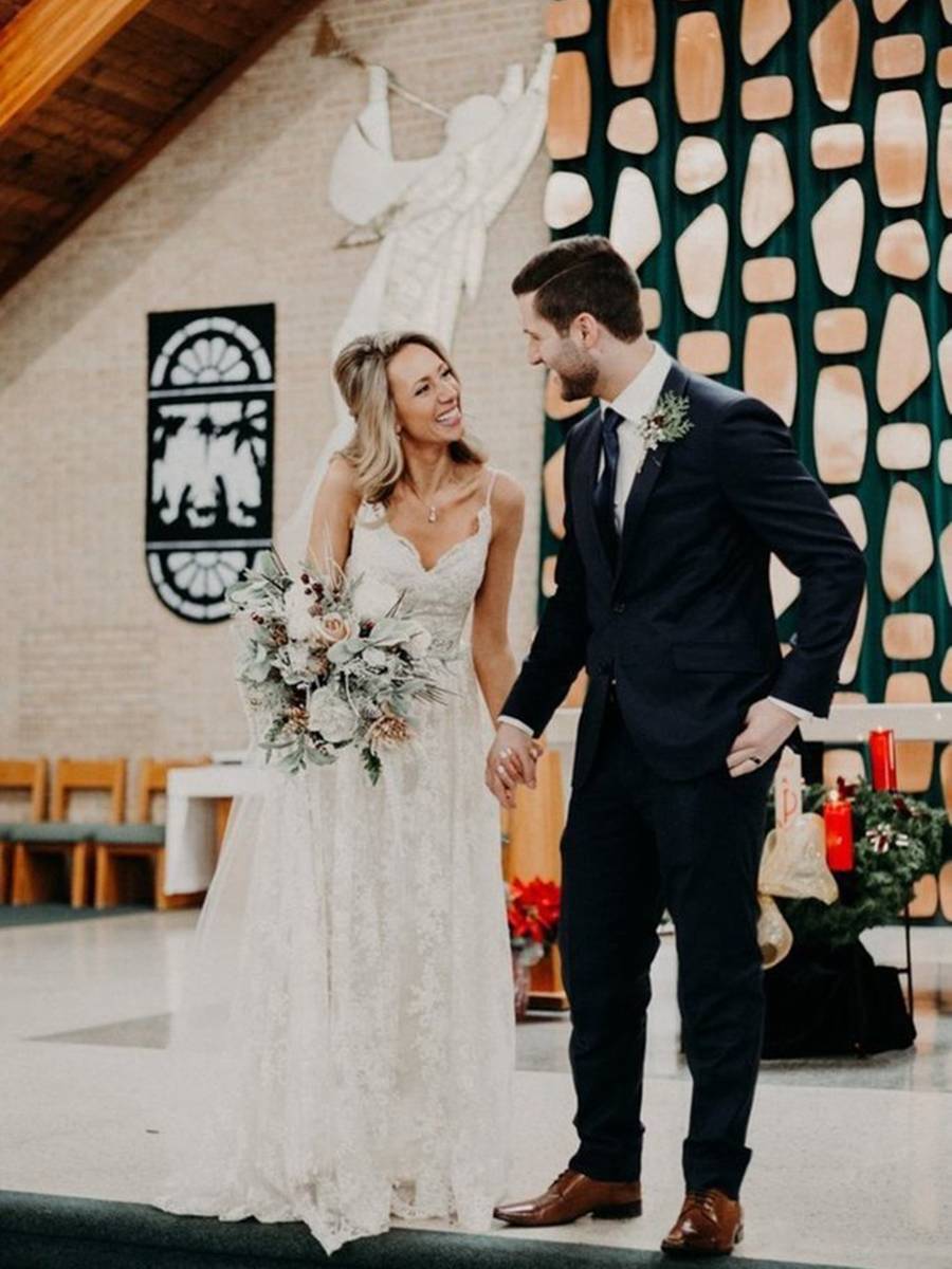 Beading Sleeveless A-Line Sweep/Brush Hall Wedding Dress