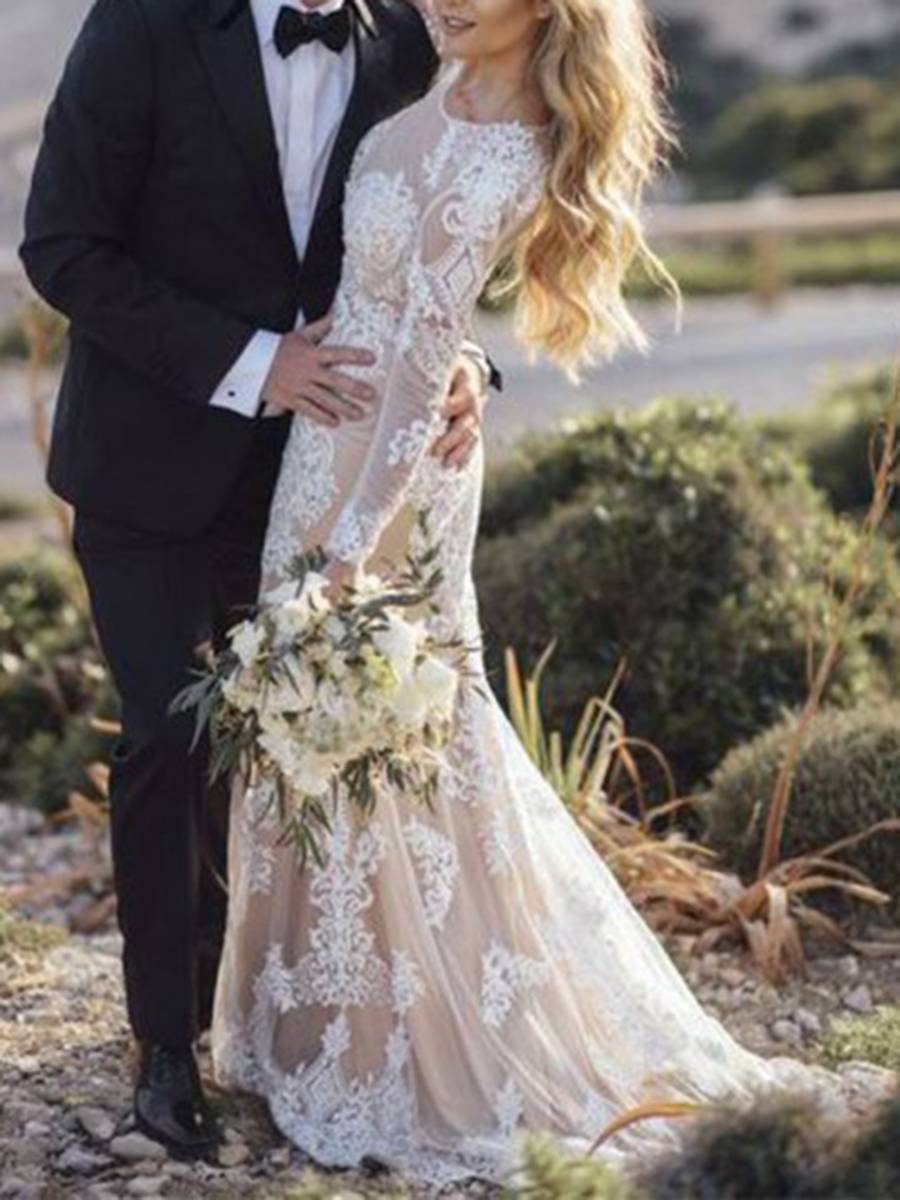Long Sleeves Trumpet/Mermaid Scoop Court Garden/Outdoor Wedding Dress
