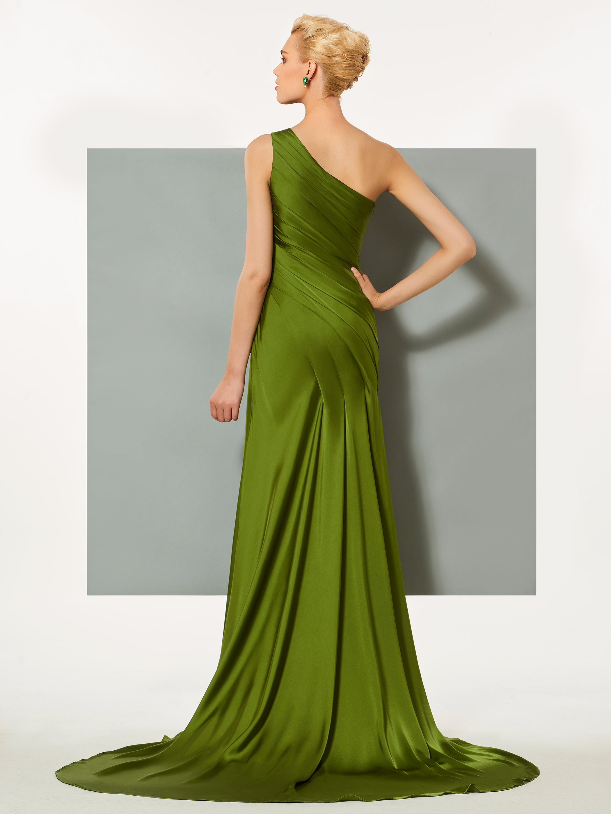 Floor-Length Split-Front Sheath/Column One Shoulder Formal Dress