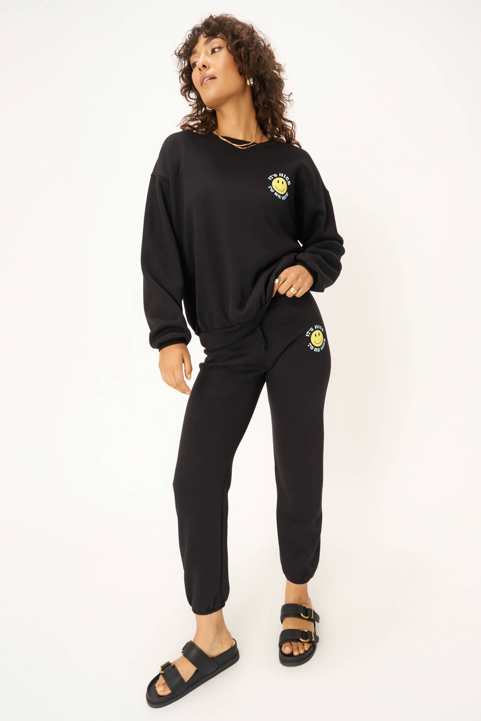 Smiley Sweatshirt - Black