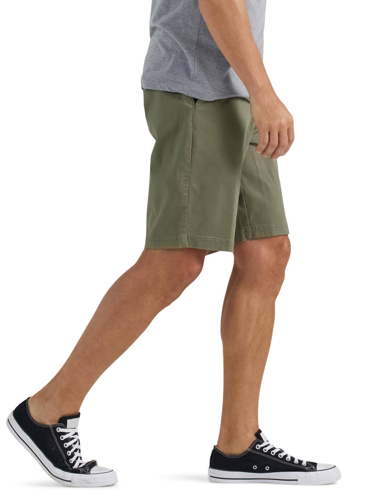 Men's Extreme Motion Flat Front Shorts