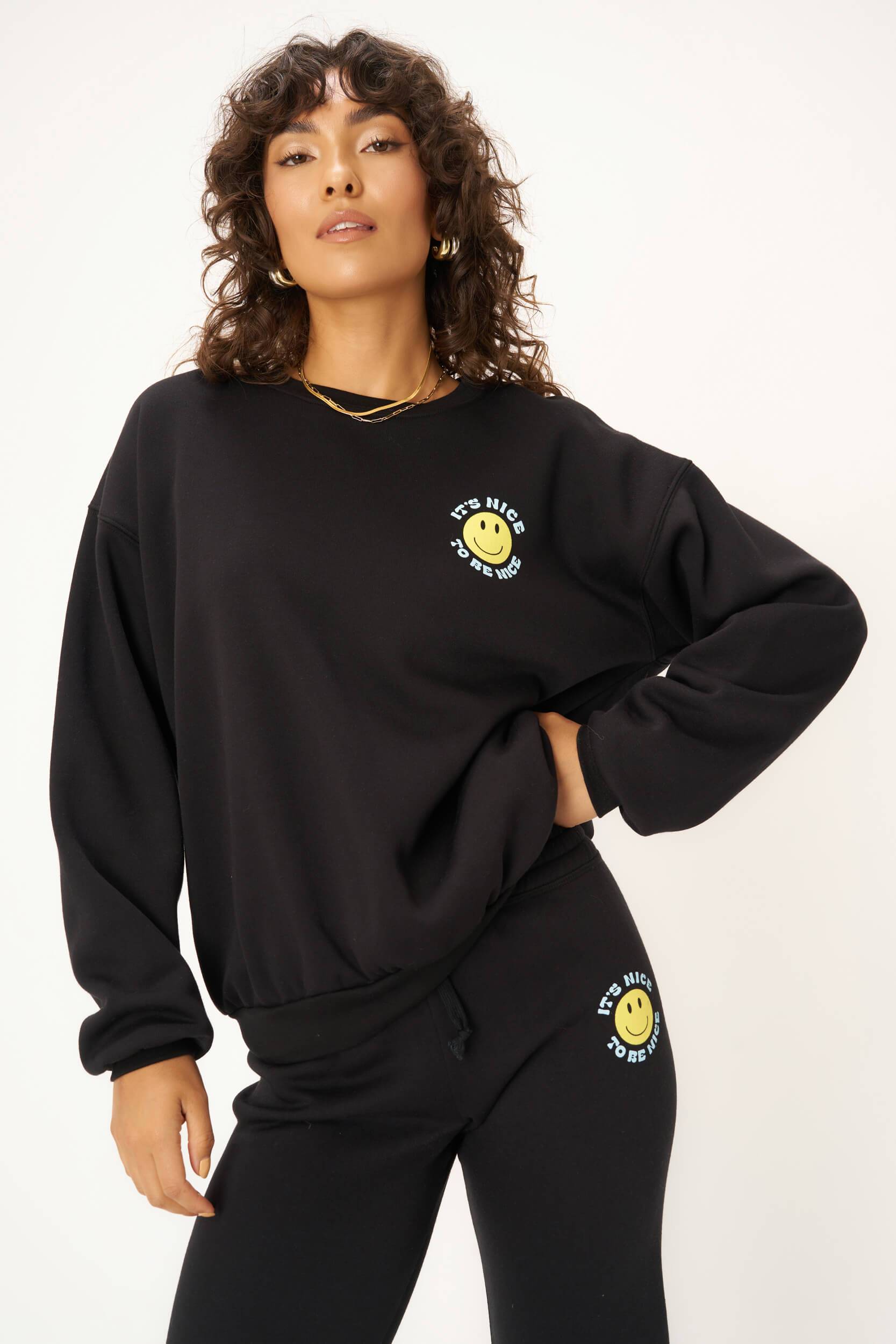 Smiley Sweatshirt - Black