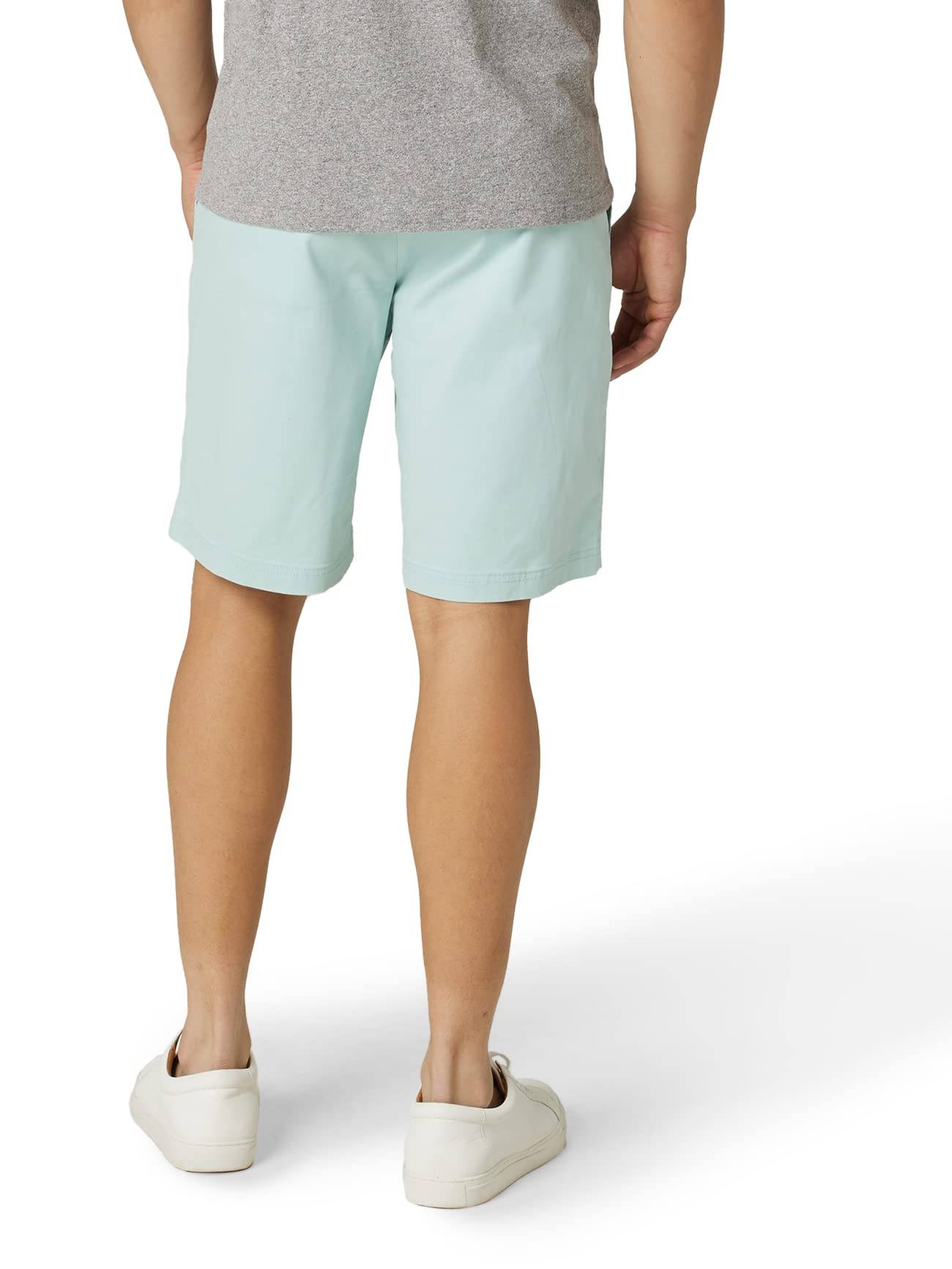 Men's Extreme Motion Flat Front Shorts