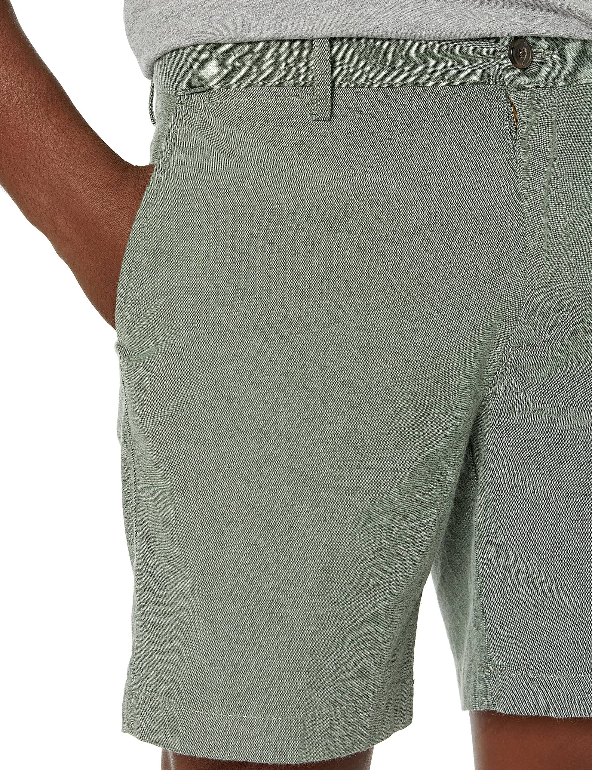 Men's Slim-Fit 7" Lightweight Comfort Stretch Oxford Shorts (Previously Goodthreads)