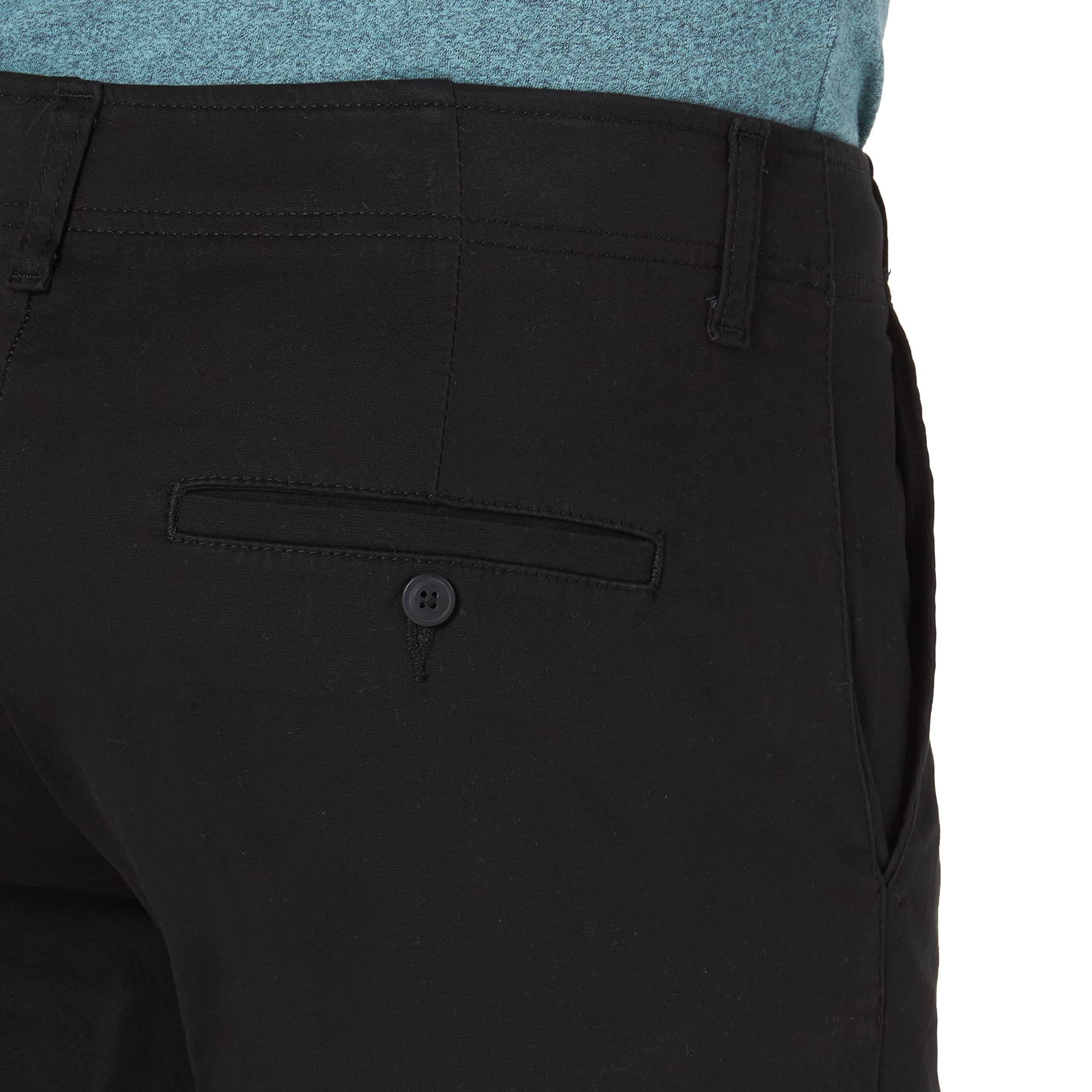 Men's Extreme Motion Flat Front Shorts