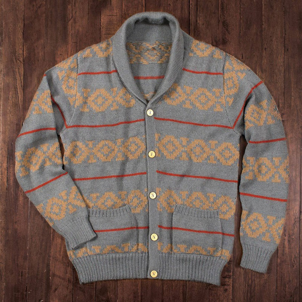 Standard Lapel Color Block Single-Breasted Men's Sweater