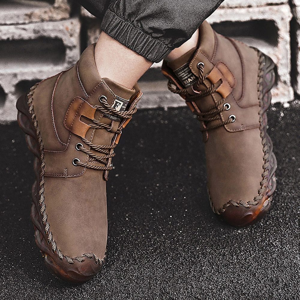 Flat With Plain Lace-Up Front Round Toe Boots