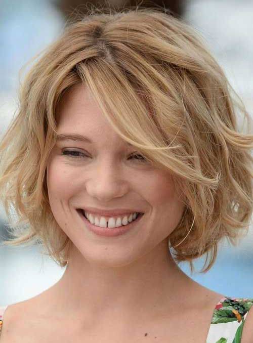 Fashion Fluffy Short Bob Hairstyle 100% Human Hair Wavy Lace Front Wig 10 Inches