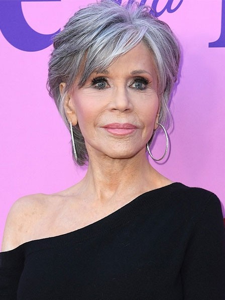 Grey Synthetic Hair 12 Inches Jane Fonda Wigs With Bangs