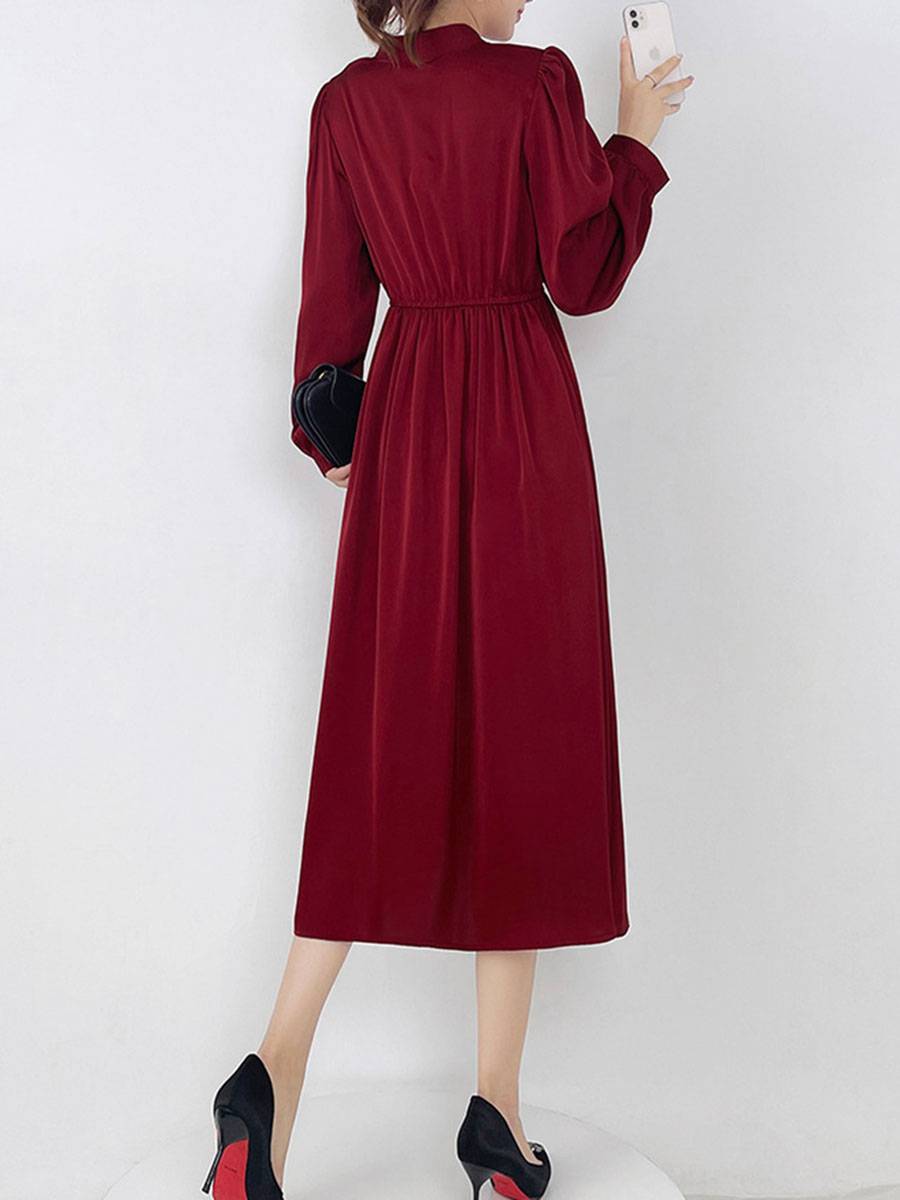 Women's Dress With Waist In French Style Long Sleeves Above The Knee