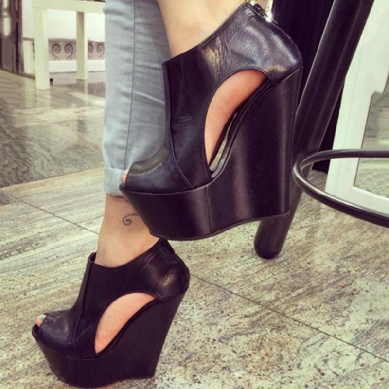 Hasp Peep Toe Plain Wedge Heel Banquet Boots