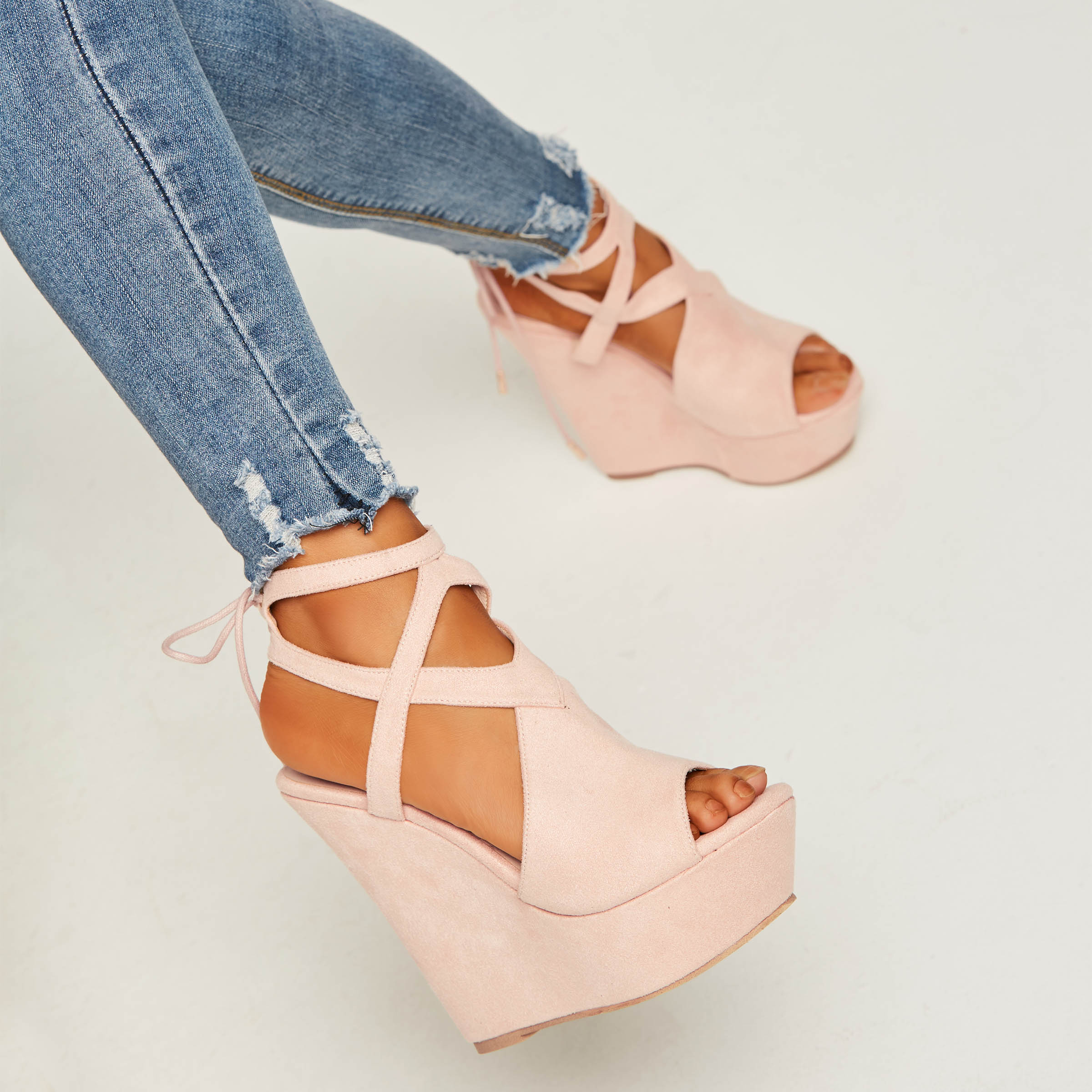 Wedge Heel Strappy Open Toe Lace-Up Banquet Sandals