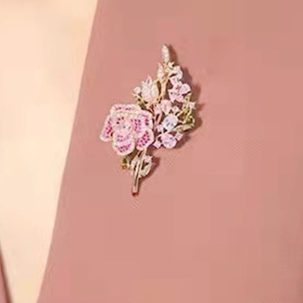 Romantic Brooches Brooches