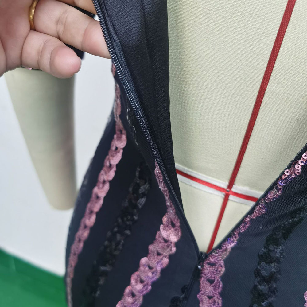 Knee-Length Round Neck Half Sleeve Sequins Pullover Women's Dress