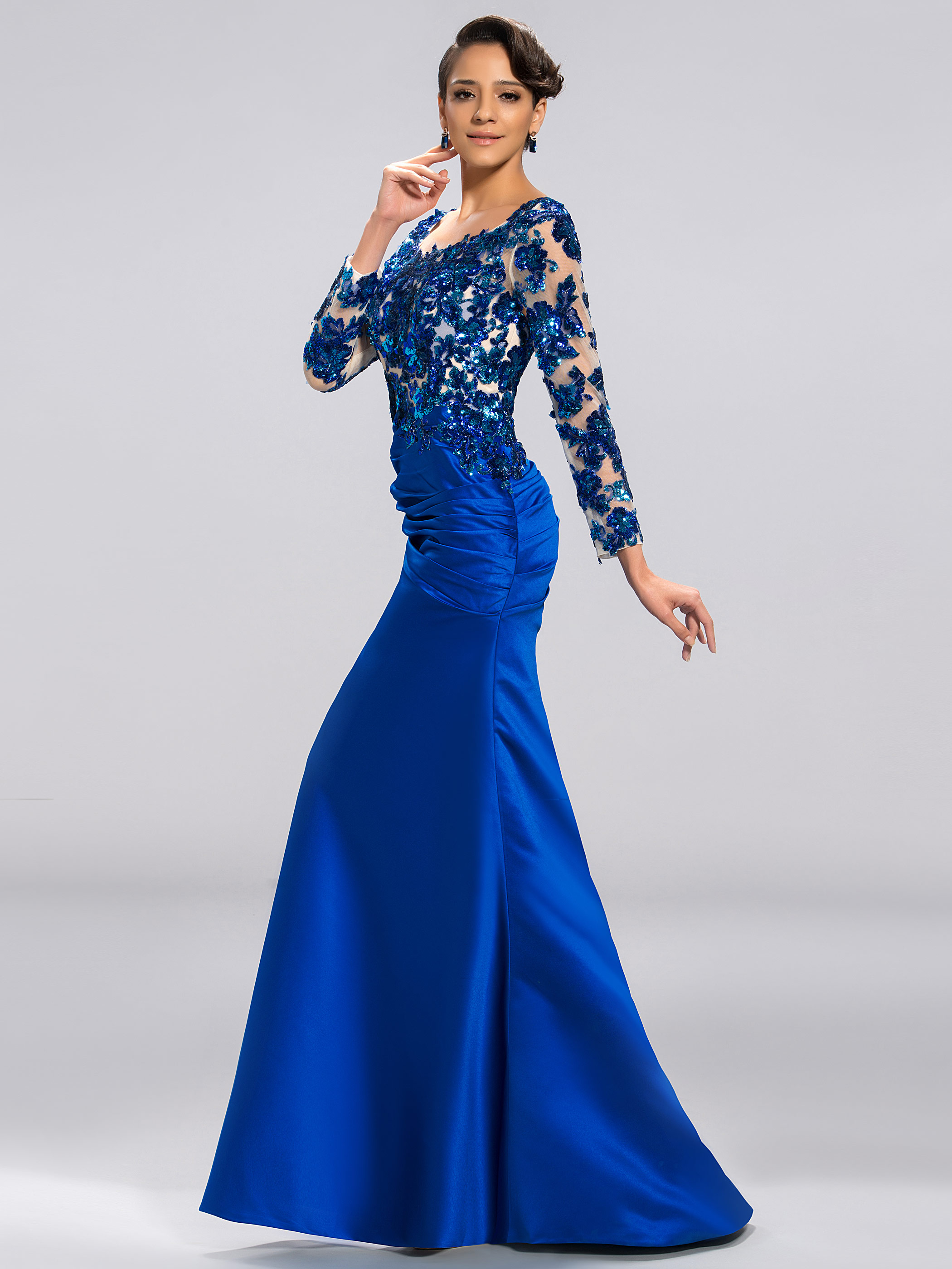 Long Sleeves Sequined Appliques Evening Dress