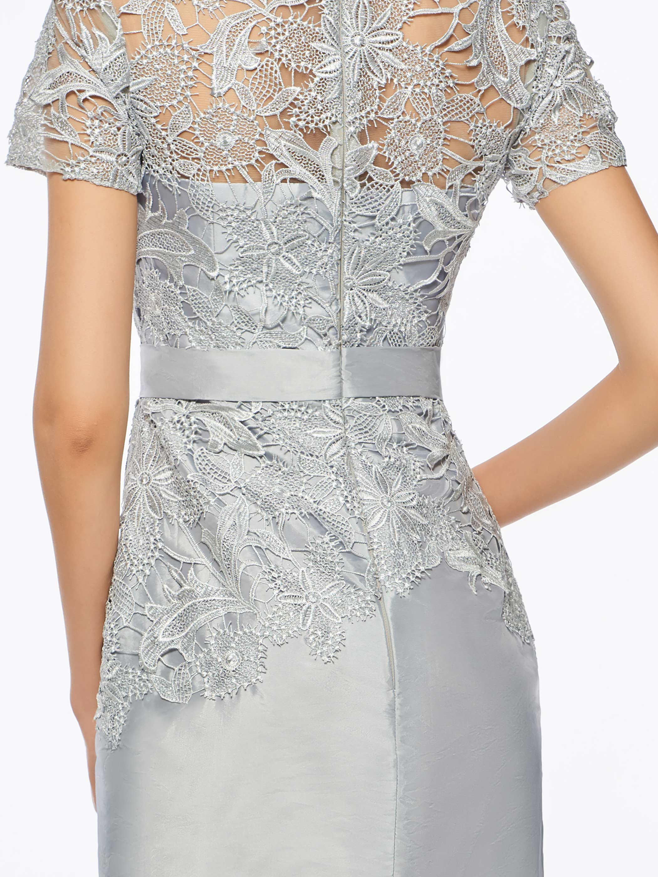 Short Sleeves Lace Sheath Short Mother of the Bride Dress