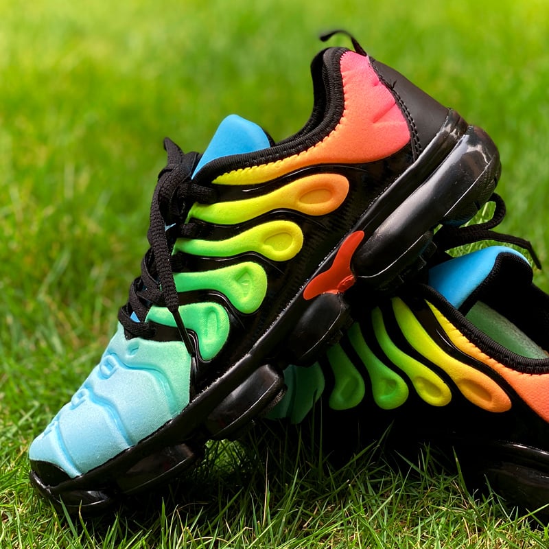 Low-Cut Upper Lace-Up Round Toe Outdoor Pride Rainbow Sneakers