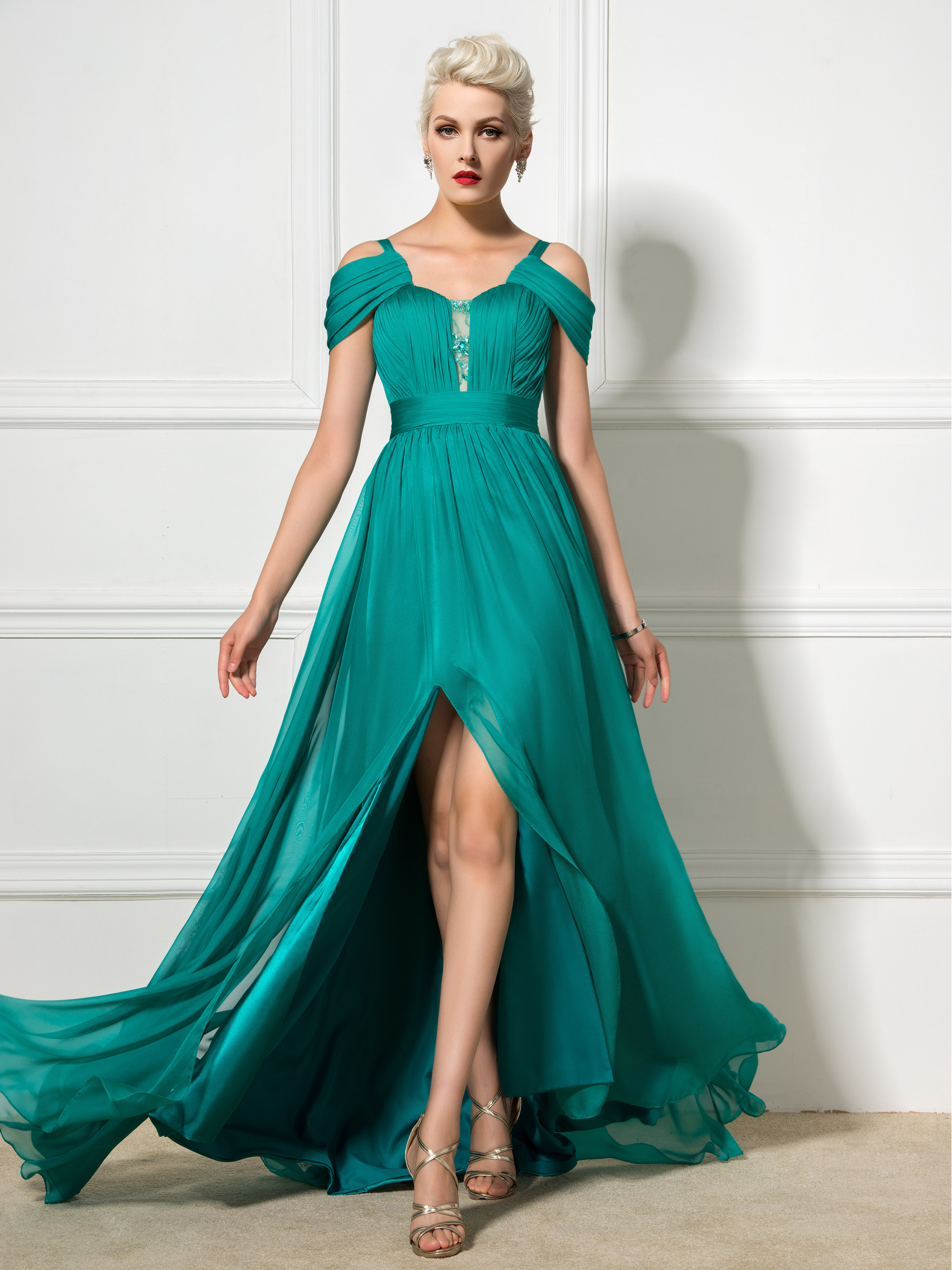 A-Line Straps Ruched Floor-Length Prom Dress