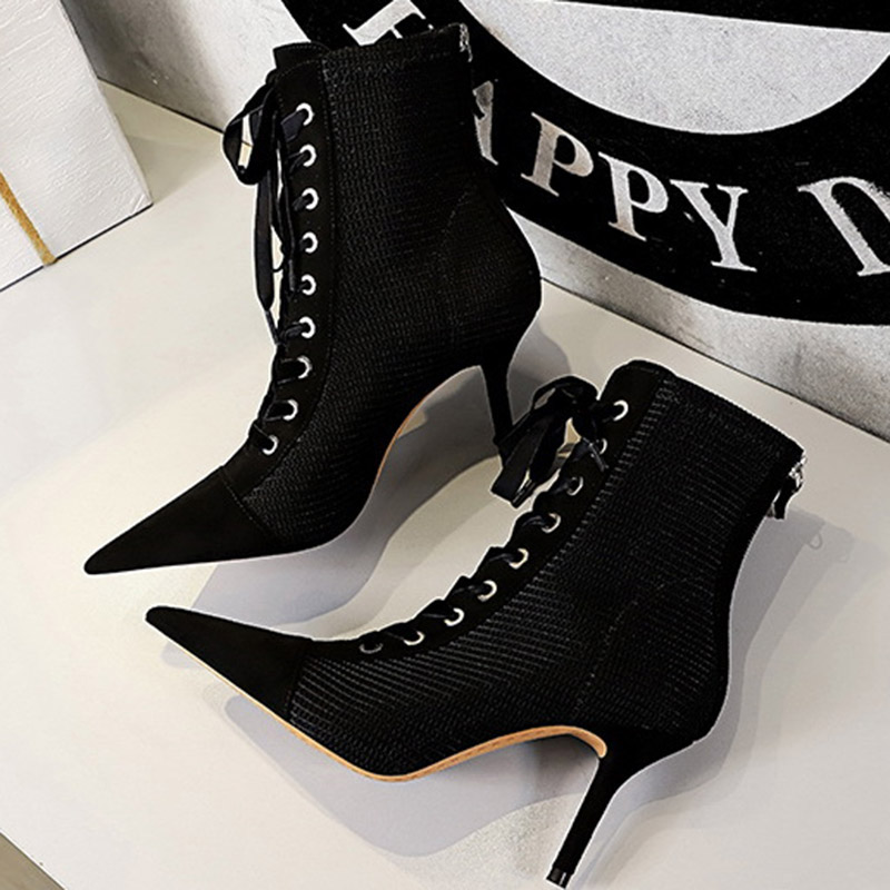 Pointed Toe Lace-Up Front Plain Western Boots