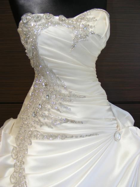 Lace-Up Beading Pick-Ups Ball Gown Wedding Dress