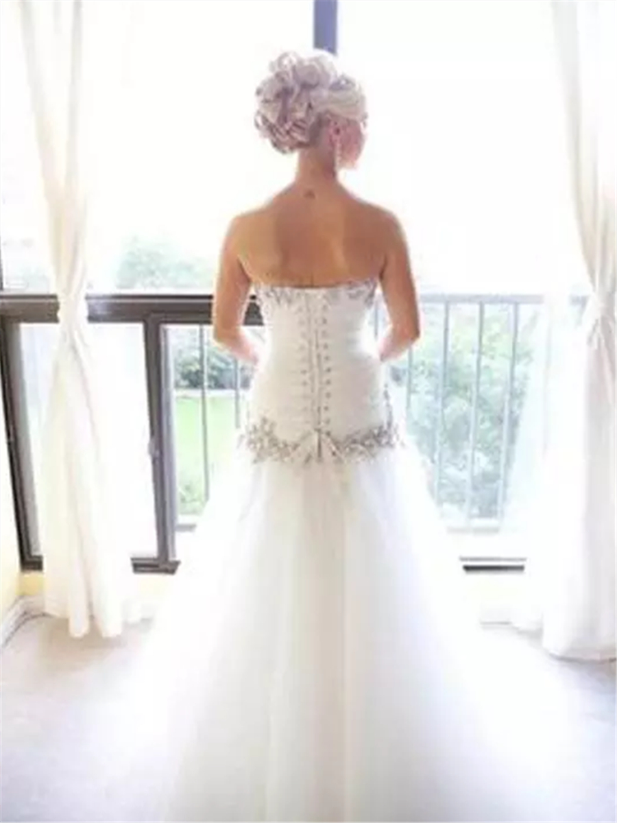 Sweetheart Lace-Up Beaded Pleats Plus Size Wedding Dress