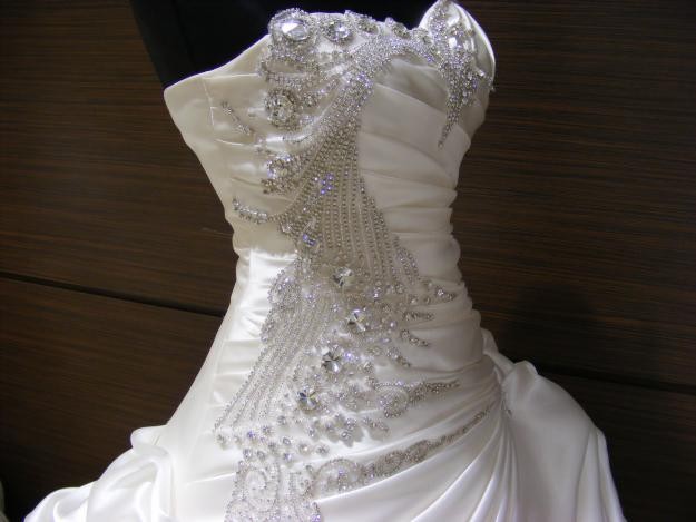 Lace-Up Beading Pick-Ups Ball Gown Wedding Dress