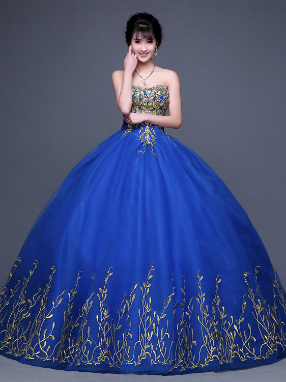 Strapless Sweetheart Embroidery Beading Ball Gown Quinceanera Dress