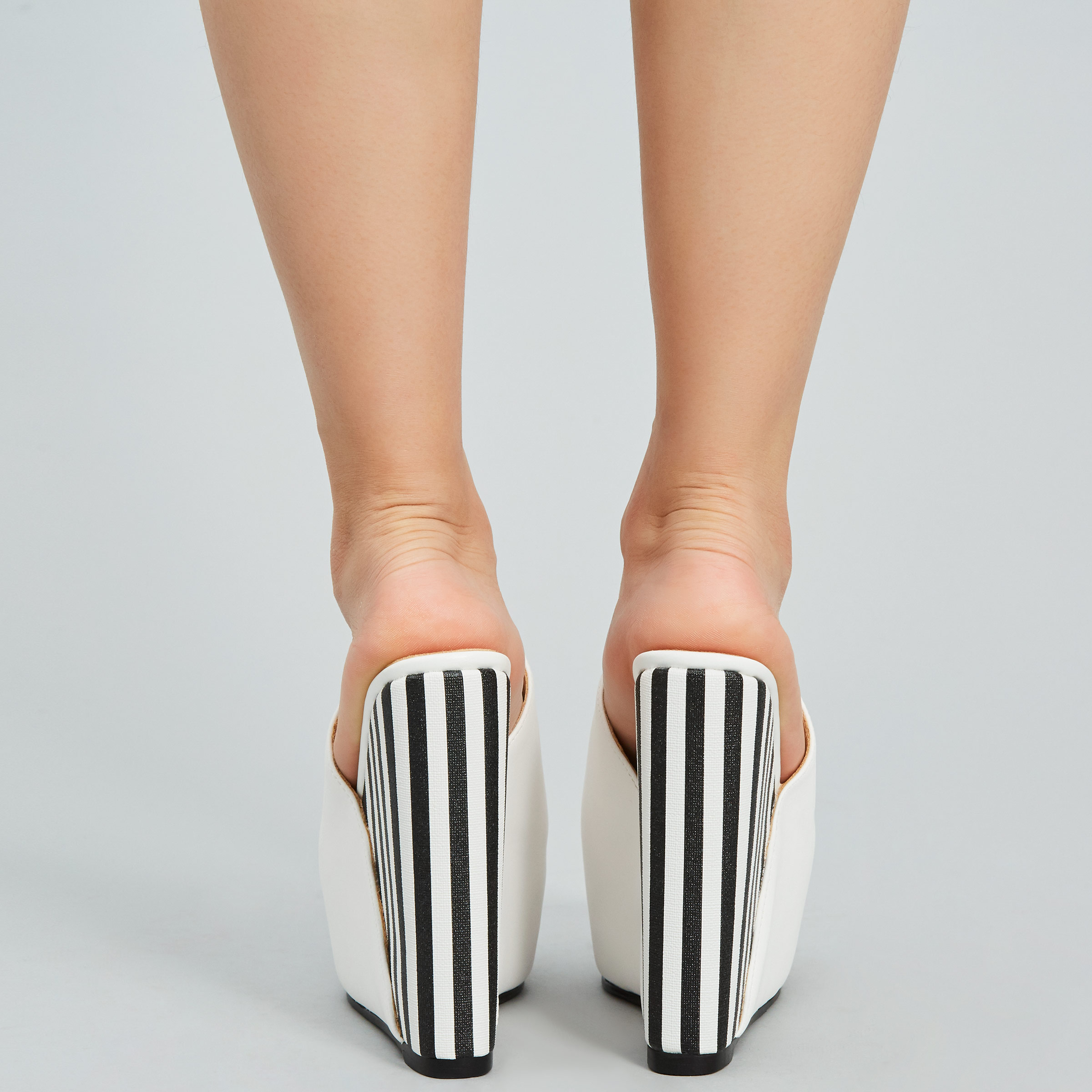 Slip-On Wedge Heel Platform Women's Slippers