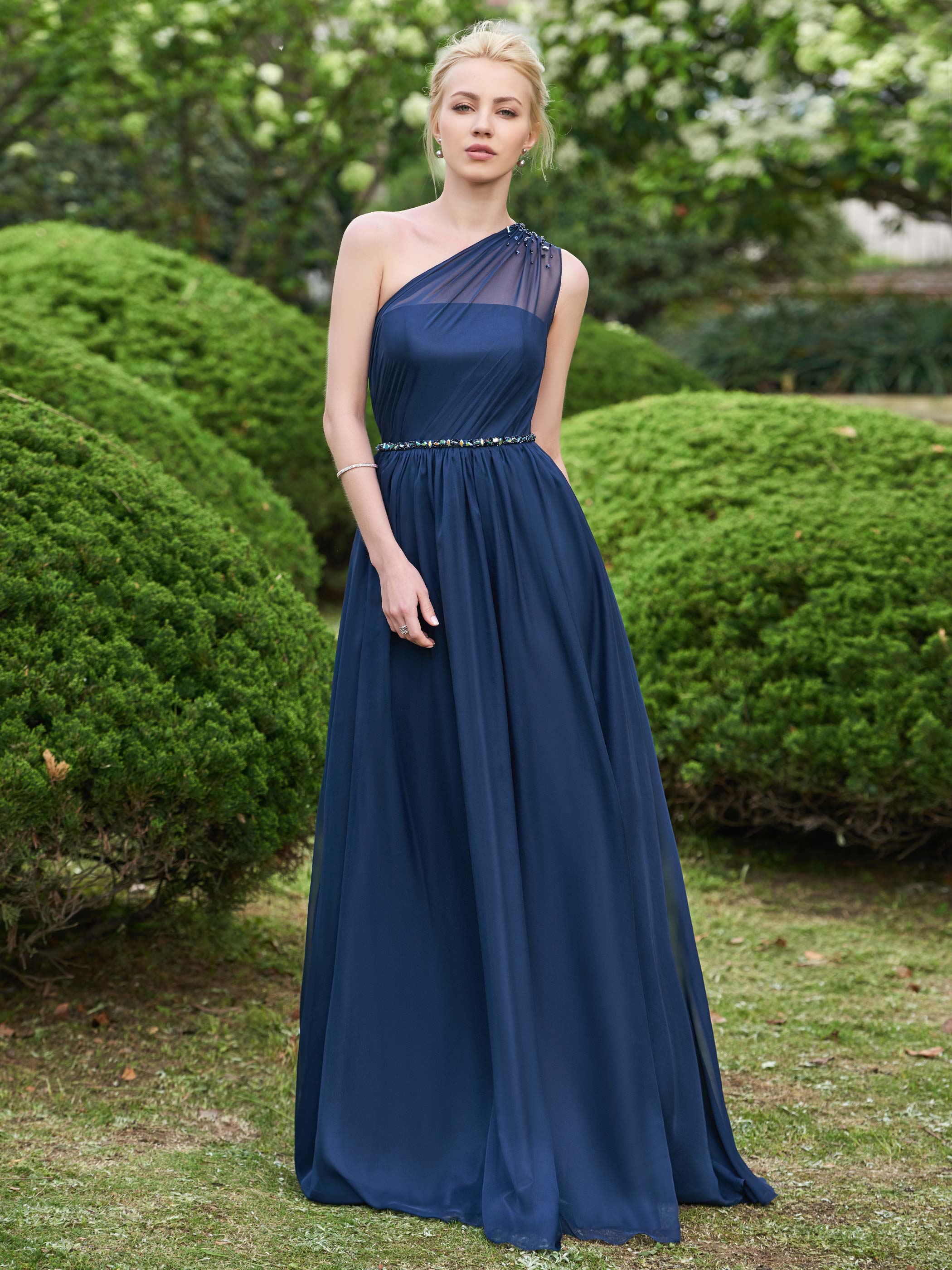 Crystal One Shoulder Floor-Length Sleeveless Evening Dress