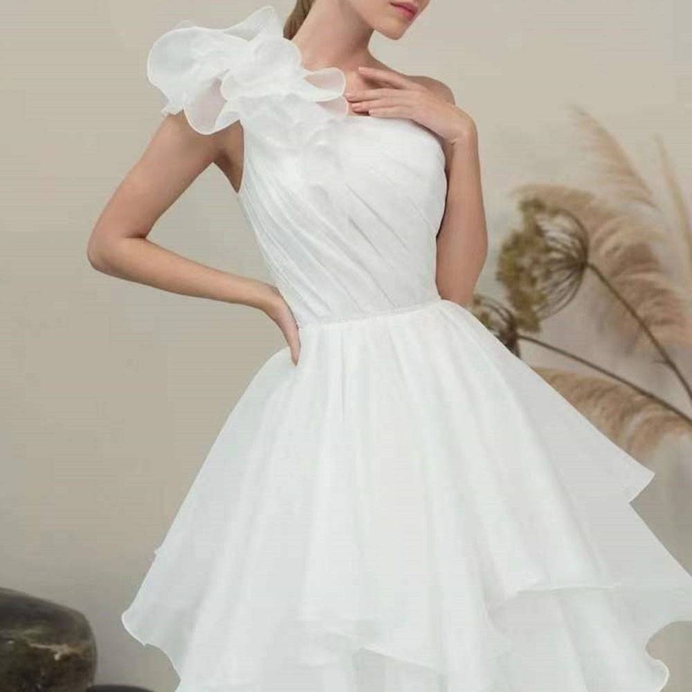 Floor-Length Sleeveless One Shoulder Ball Gown Hall Wedding Dress