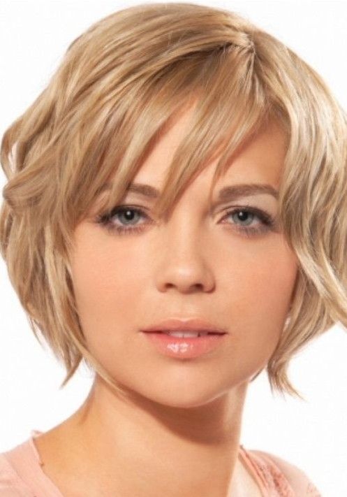 High Quality Carefree Light Cool Blonde Wavy Short Synthetic Capless Wig 8 Inches